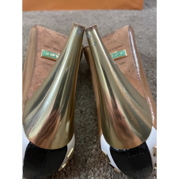 L.A.M.B pumps - Picture 9 of 11